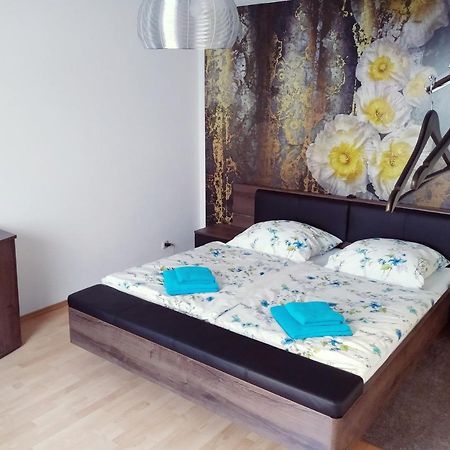 Gemutliche 2 Zimmer Wohnung - Im Herzen Von Trevír Exteriér fotografie