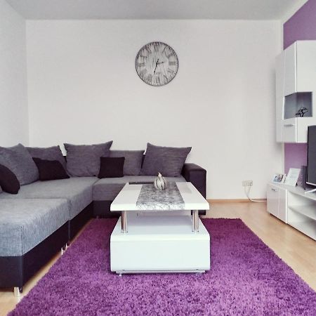 Gemutliche 2 Zimmer Wohnung - Im Herzen Von Trevír Exteriér fotografie